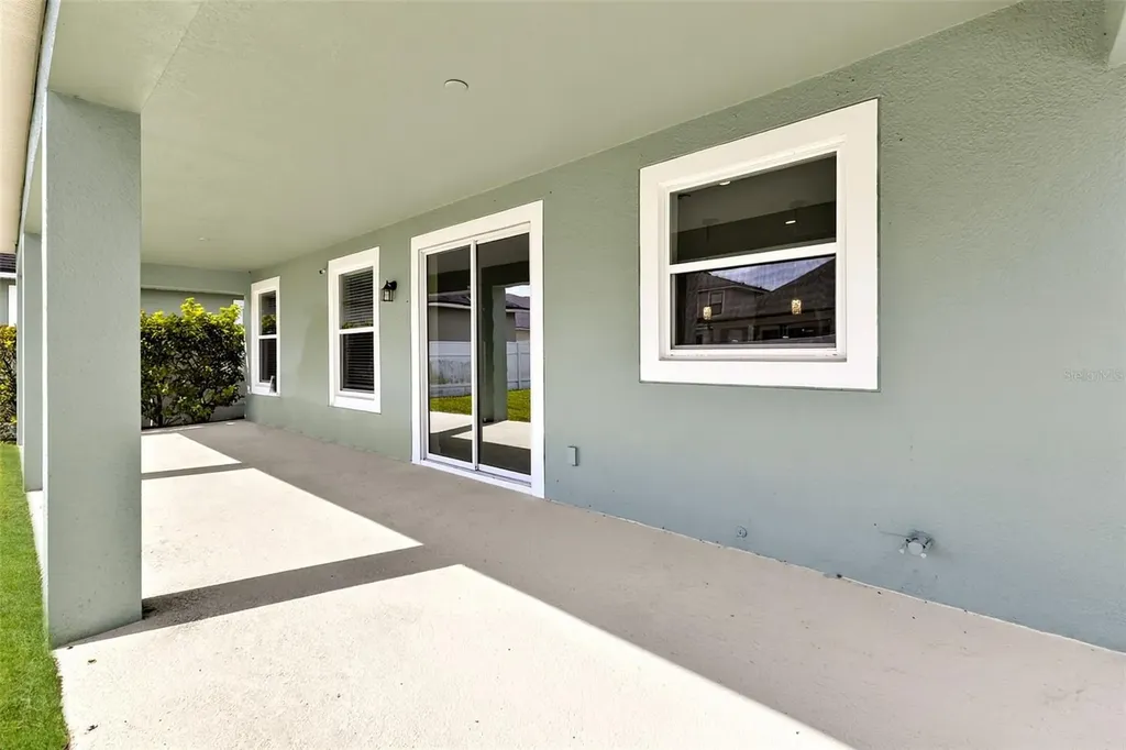 2408 Chateau Loop Kissimmee FL 34741