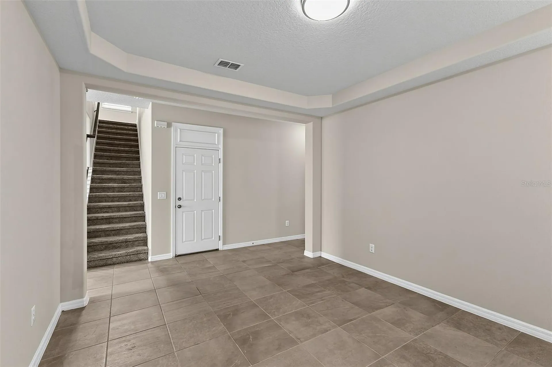 2408 Chateau Loop Kissimmee FL 34741