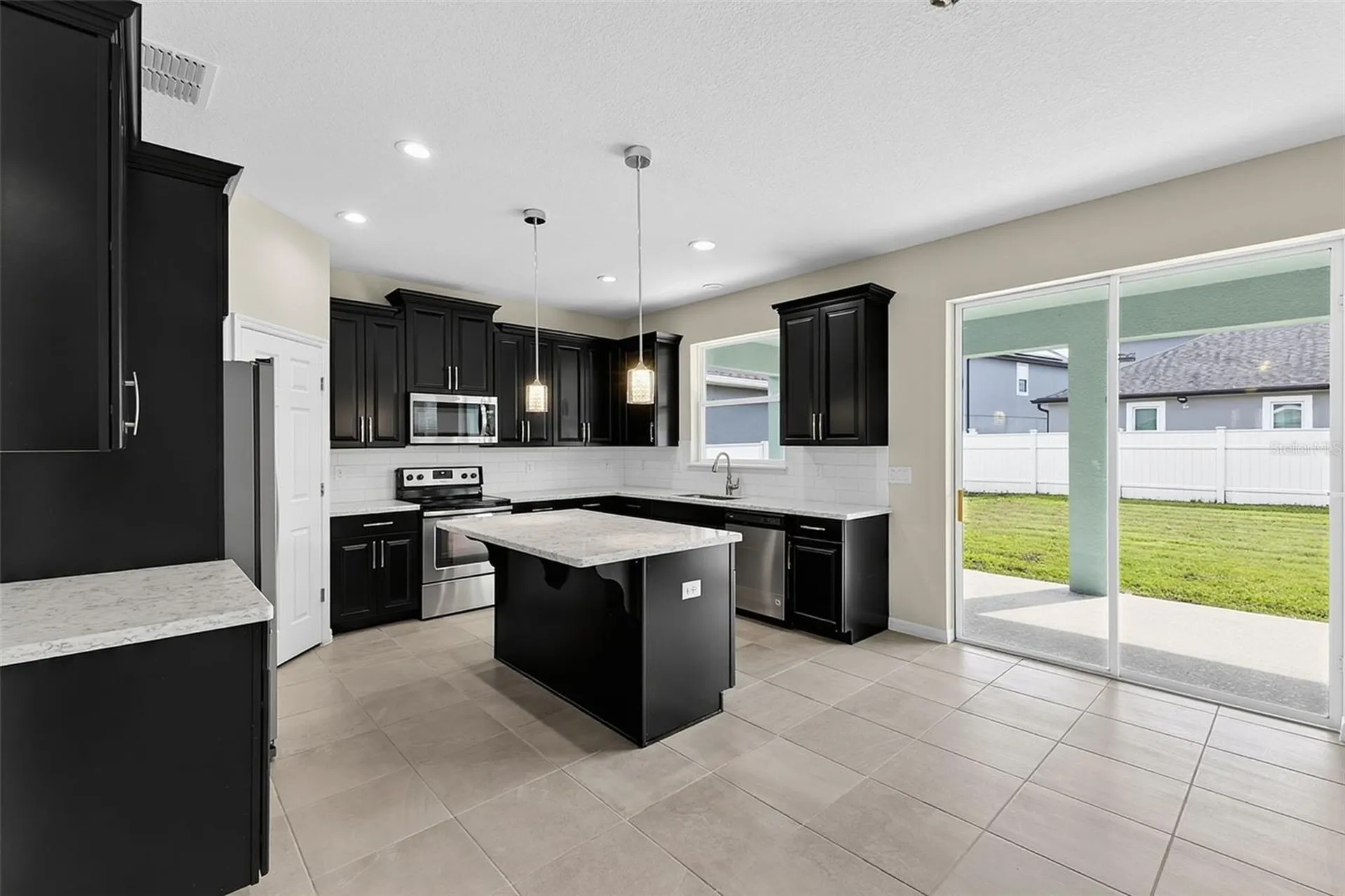 2408 Chateau Loop Kissimmee FL 34741