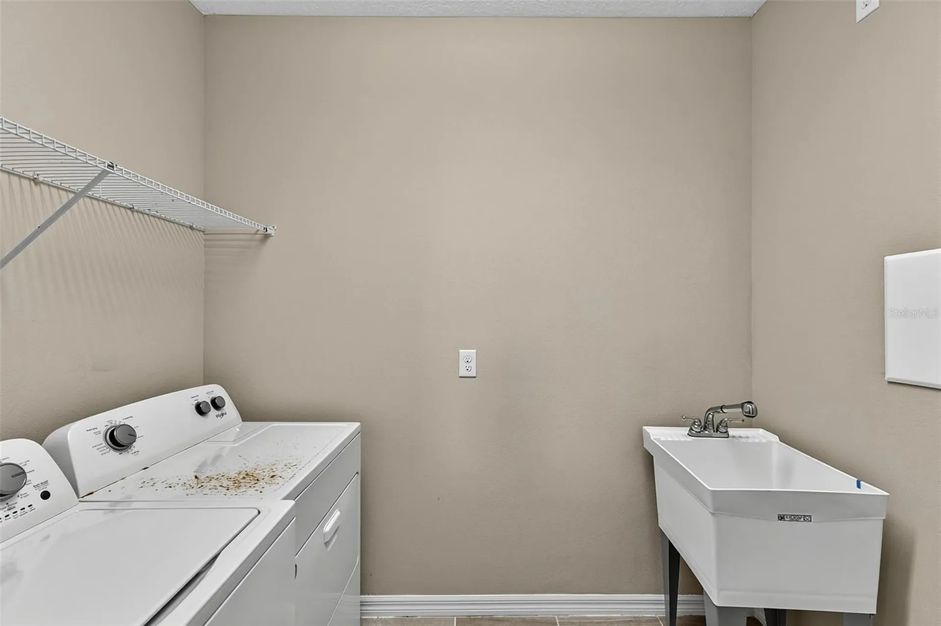 2408 Chateau Loop Kissimmee FL 34741