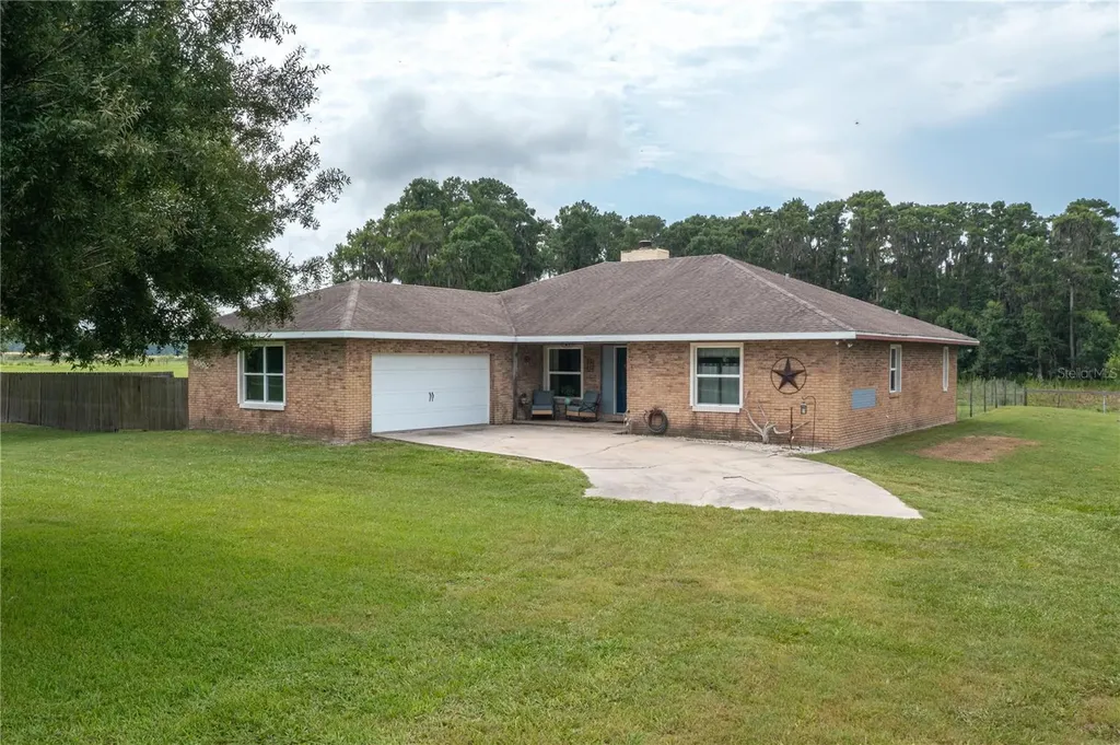 1755 Beth Lane Winter Haven FL 33880