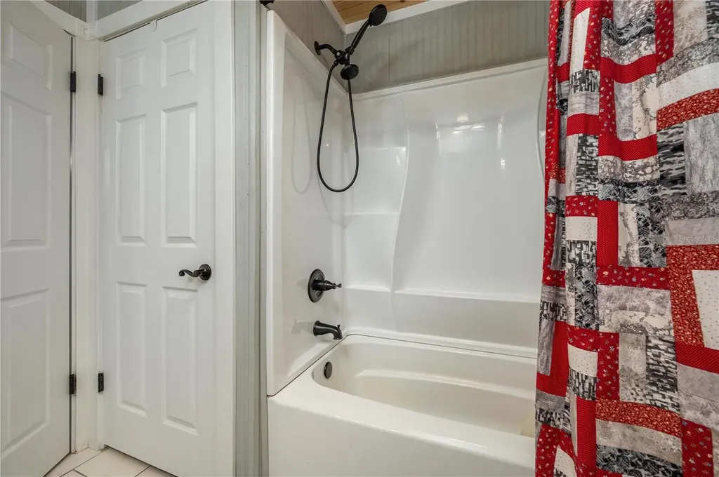1755 Beth Lane Winter Haven FL 33880