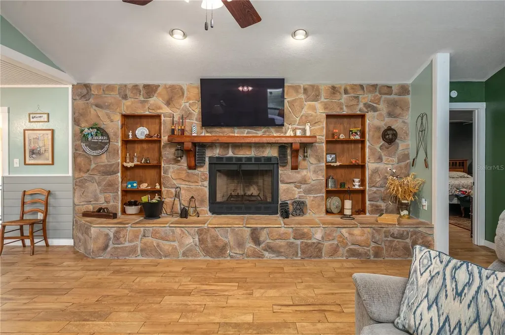1755 Beth Lane Winter Haven FL 33880
