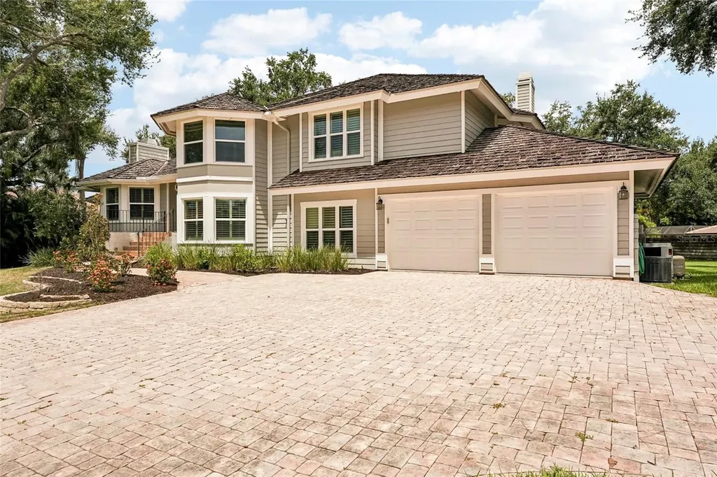 1675 Landings Lane Sarasota FL 34231