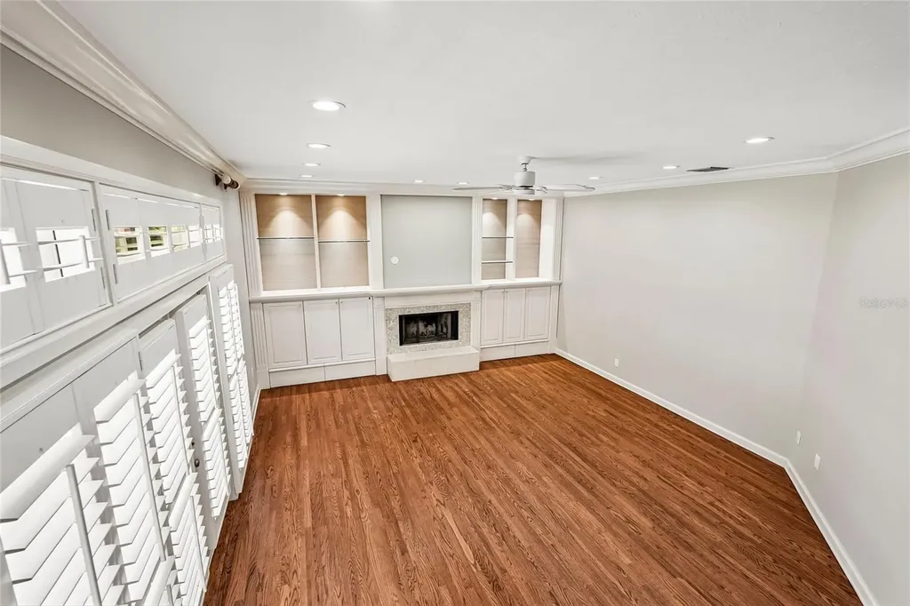 1675 Landings Lane Sarasota FL 34231