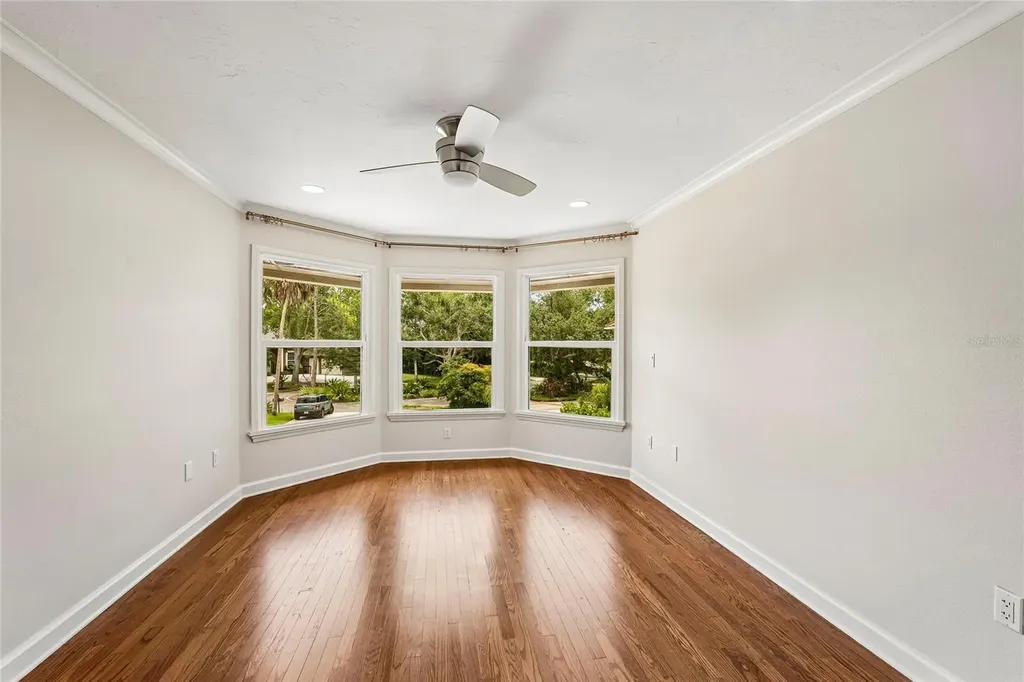 1675 Landings Lane Sarasota FL 34231