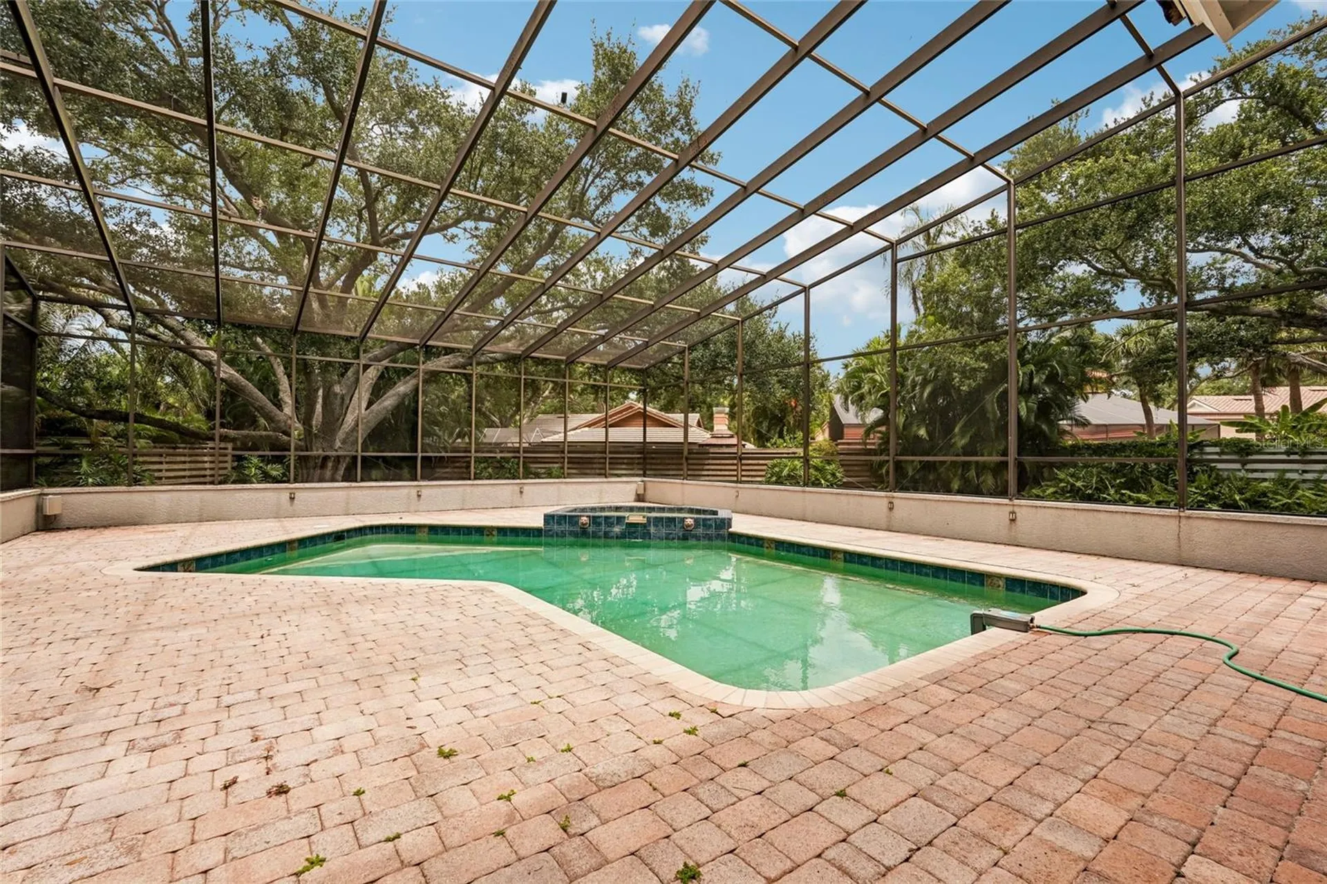 1675 Landings Lane Sarasota FL 34231