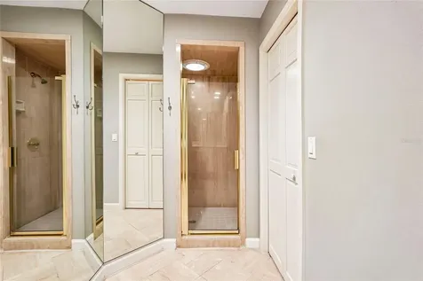 1675 Landings Lane Sarasota FL 34231
