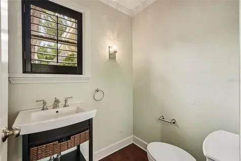 1675 Landings Lane Sarasota FL 34231