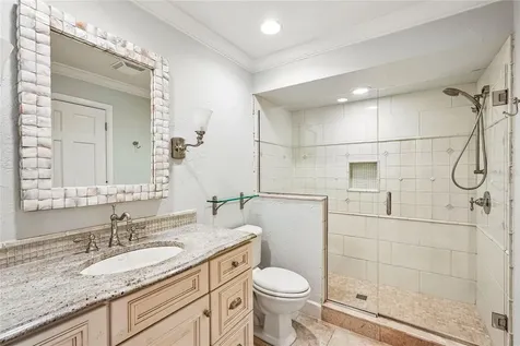 1675 Landings Lane Sarasota FL 34231