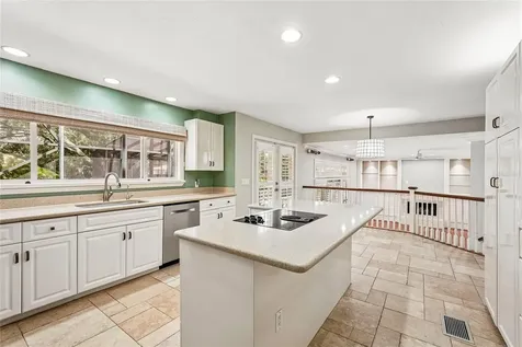 1675 Landings Lane Sarasota FL 34231