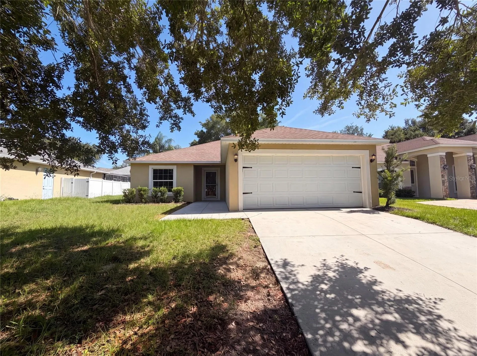 33137 Irongate Drive Leesburg FL 34788