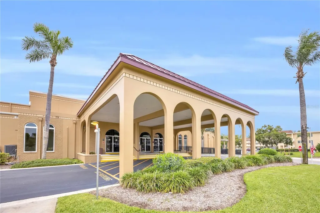 2451 Canadian Way Clearwater FL 33763