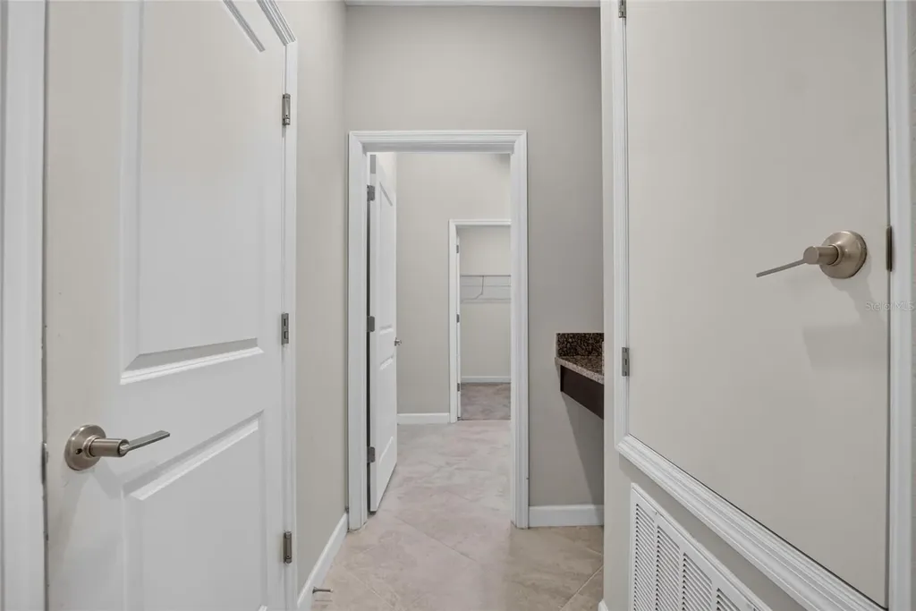 9930 Ivory Drive Ruskin FL 33573