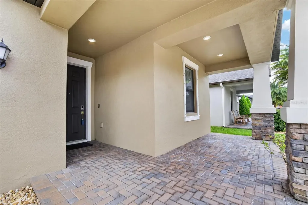 9930 Ivory Drive Ruskin FL 33573