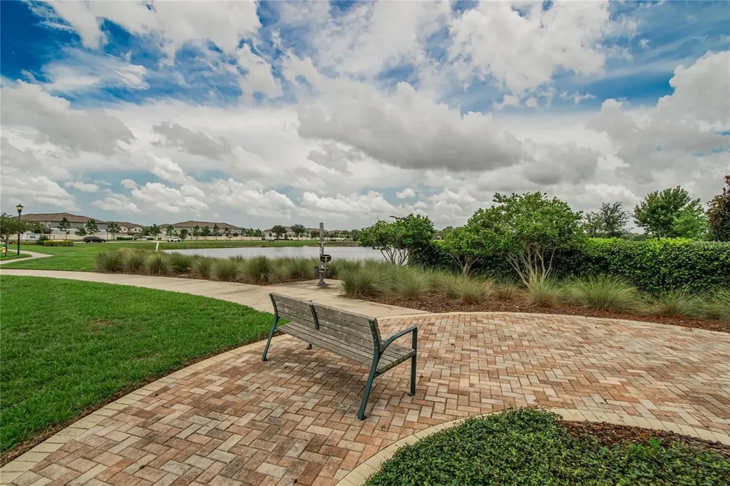 9930 Ivory Drive Ruskin FL 33573