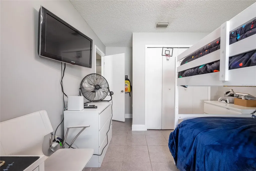 1845 Spreakley Court Orlando FL 32837