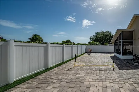 1845 Spreakley Court Orlando FL 32837