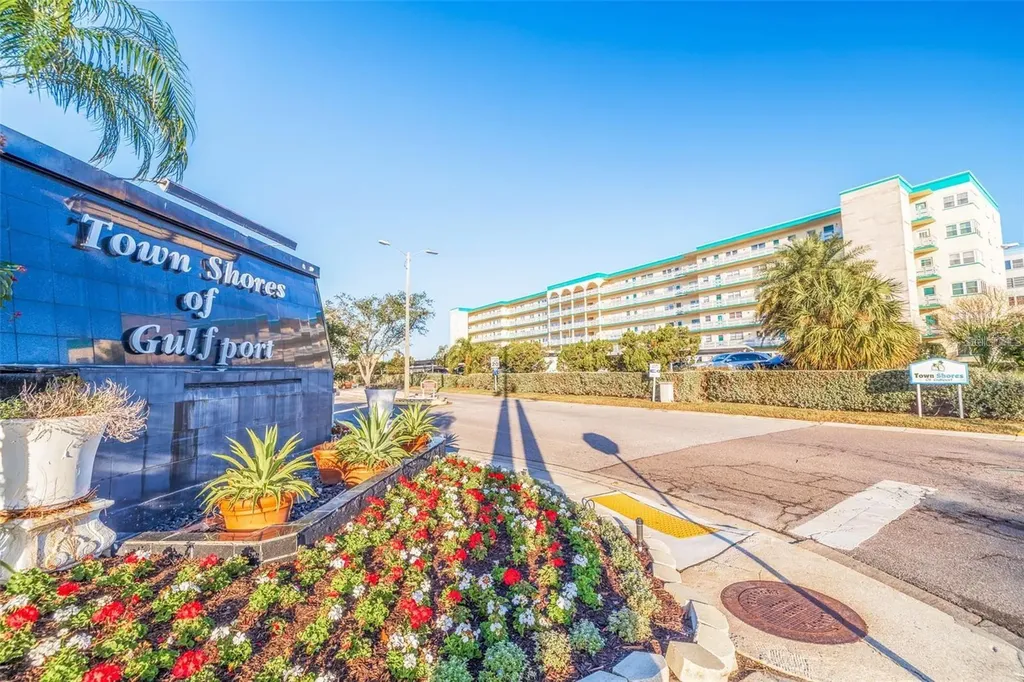5925 Shore Boulevard S Gulfport FL 33707