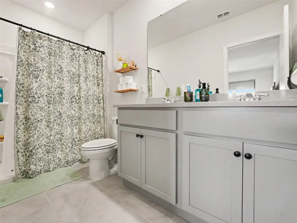 2356 Penguin Boulevard Davenport FL 33837
