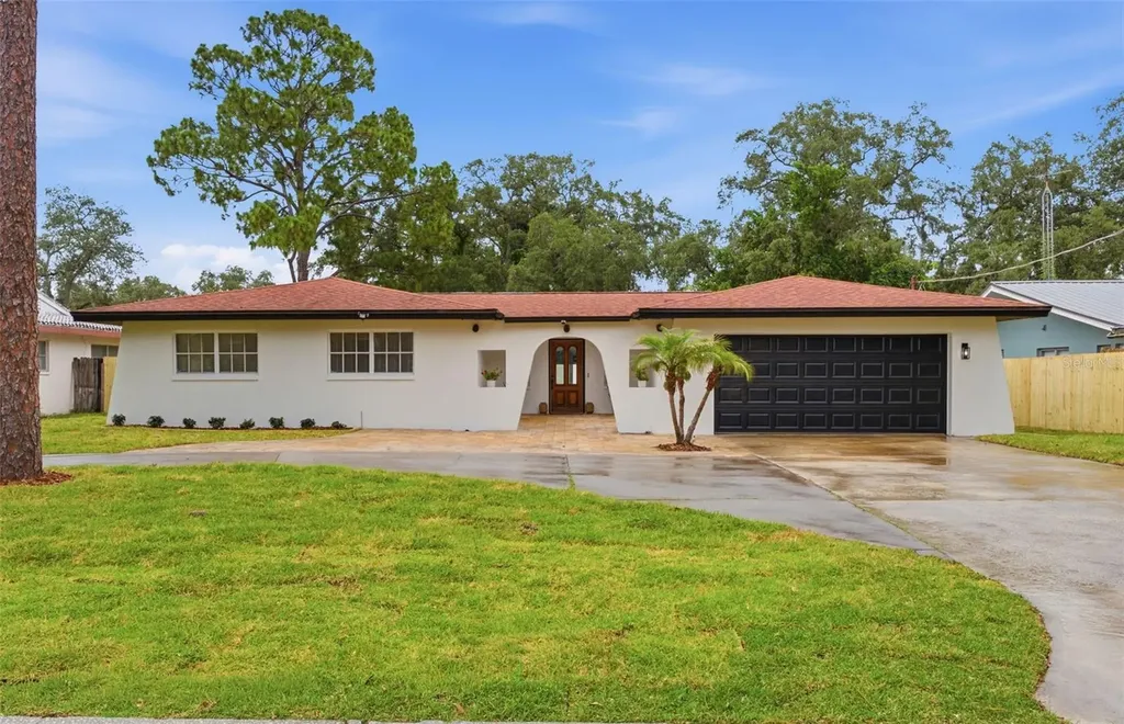 5106 Oakhaven Lane Tampa FL 33617