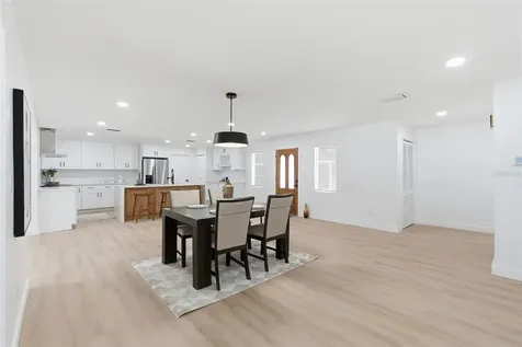 5106 Oakhaven Lane Tampa FL 33617