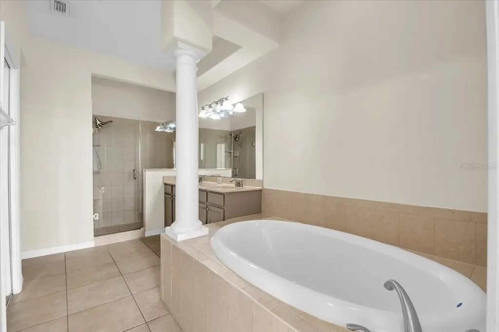 4336 Spinnaker Cove Lane Tampa FL 33615