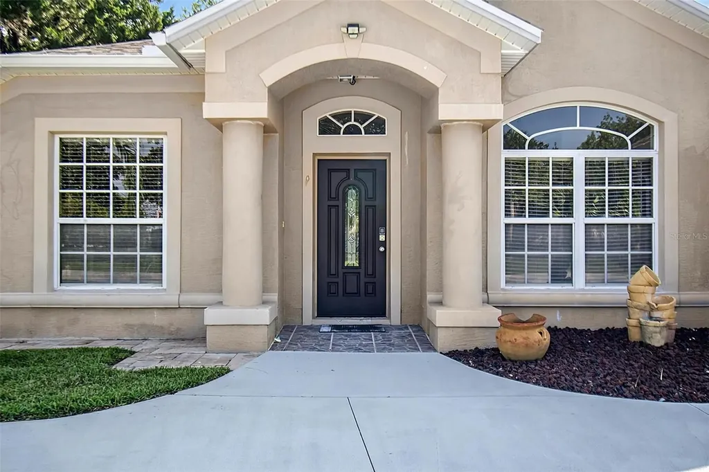61 Francis Lane Palm Coast FL 32137