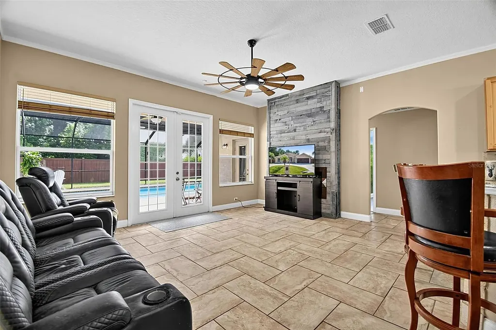 61 Francis Lane Palm Coast FL 32137