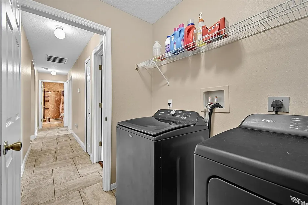 61 Francis Lane Palm Coast FL 32137