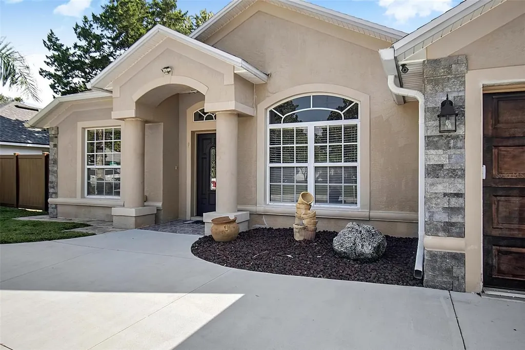 61 Francis Lane Palm Coast FL 32137