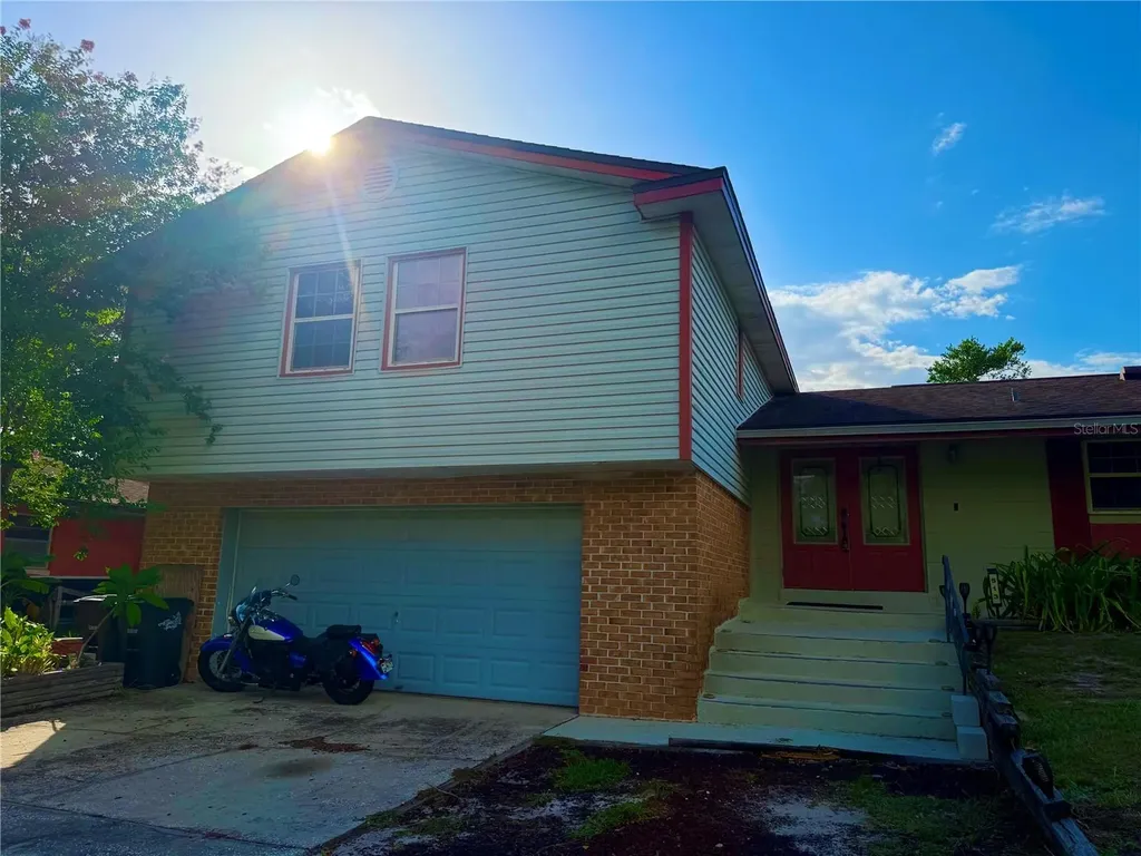 513 Oakcrest Street Altamonte Springs FL 32714
