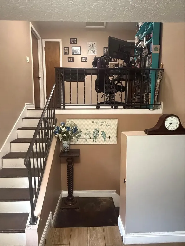 513 Oakcrest Street Altamonte Springs FL 32714