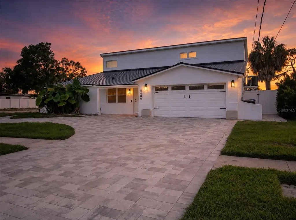5400 Denver Street NE St Petersburg FL 33703