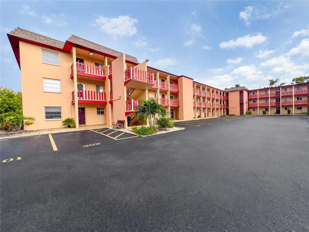 4204 Heron Way Bradenton FL 34205