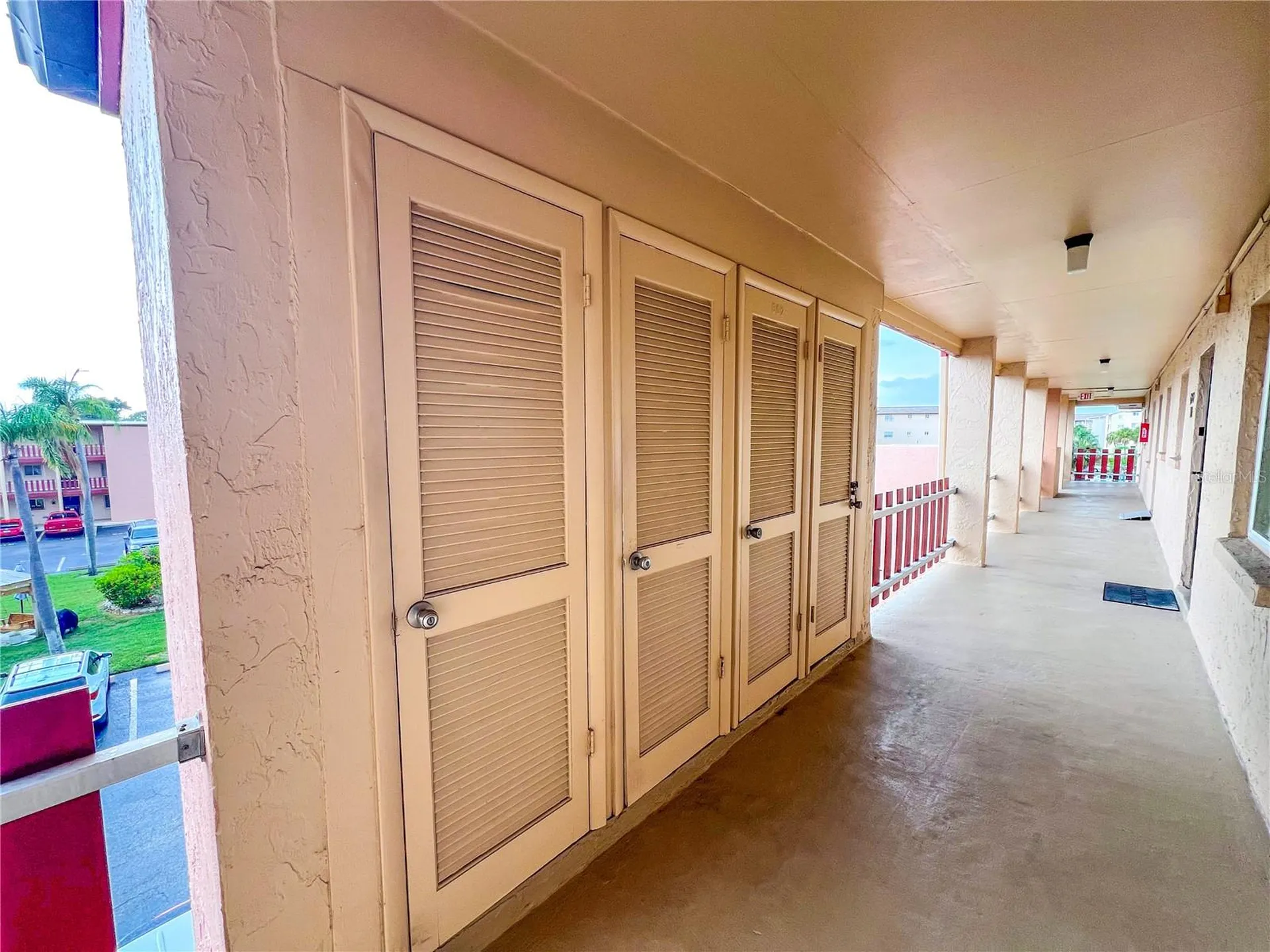 4204 Heron Way Bradenton FL 34205
