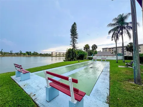 4204 Heron Way Bradenton FL 34205