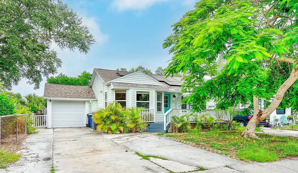 1929 Springtime Avenue Clearwater FL 33755