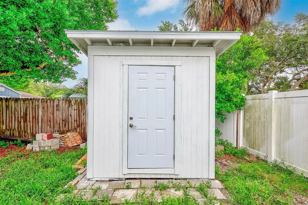 1929 Springtime Avenue Clearwater FL 33755