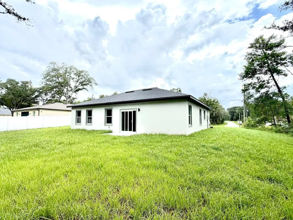 1864 W Roseboro Drive Citrus Springs FL 34434