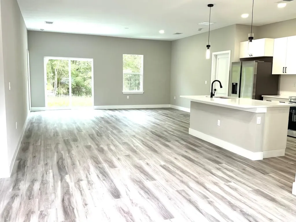 1864 W Roseboro Drive Citrus Springs FL 34434