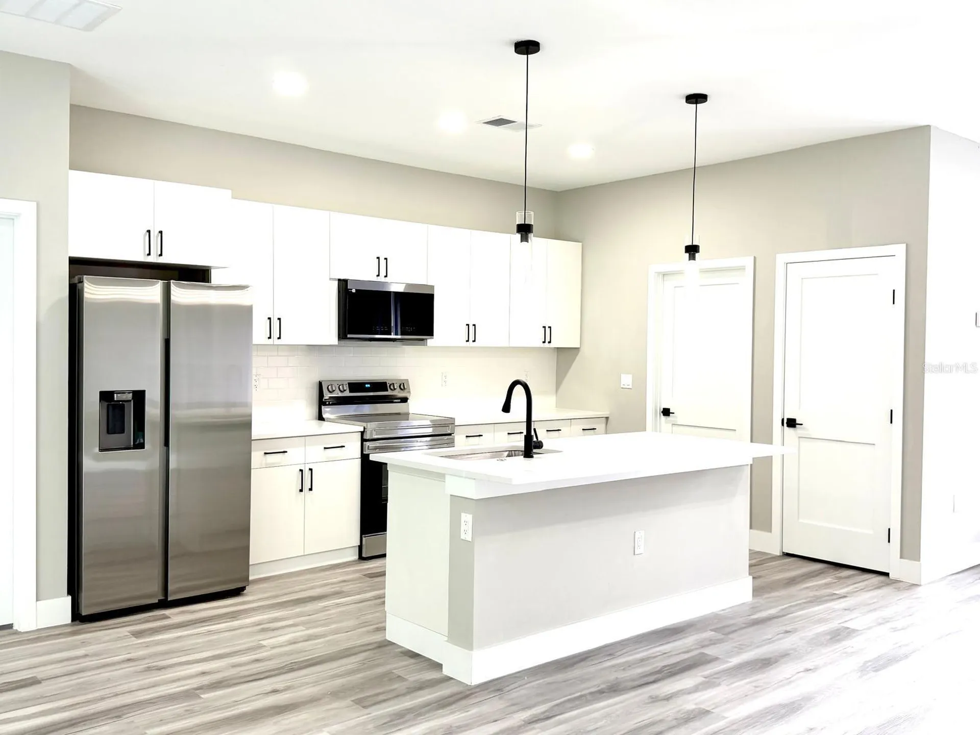1864 W Roseboro Drive Citrus Springs FL 34434