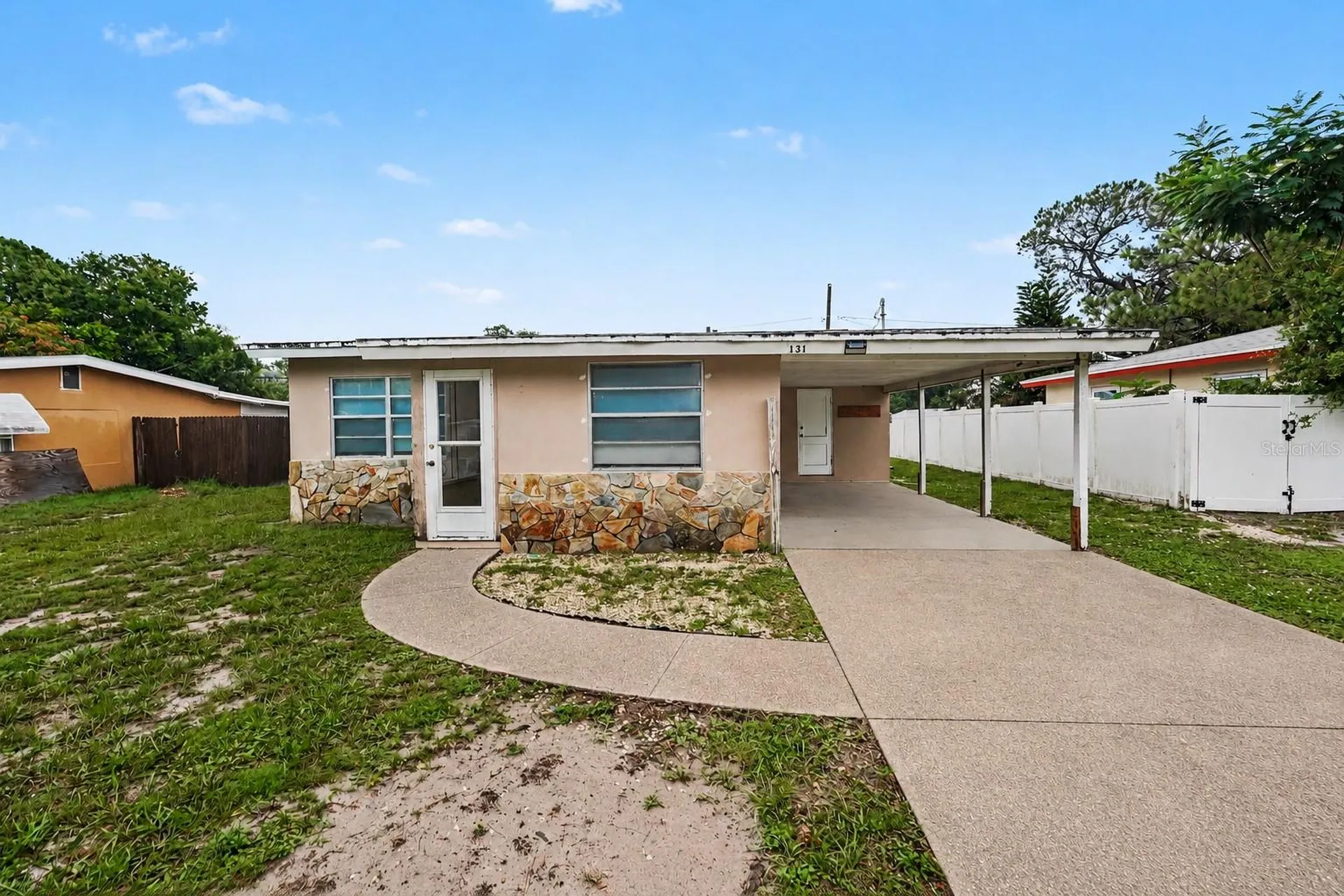 131 Emerald Lane Largo FL 33771