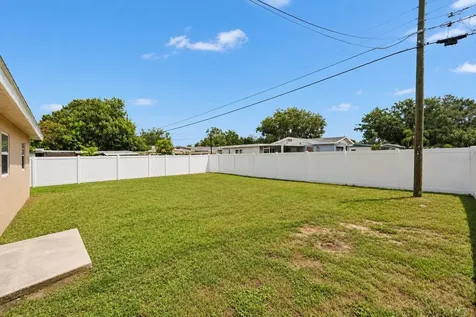 131 Emerald Lane Largo FL 33771