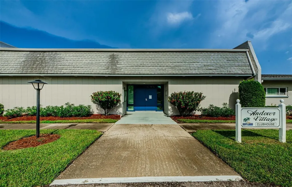2739 Sherbrooke Lane Palm Harbor FL 34684