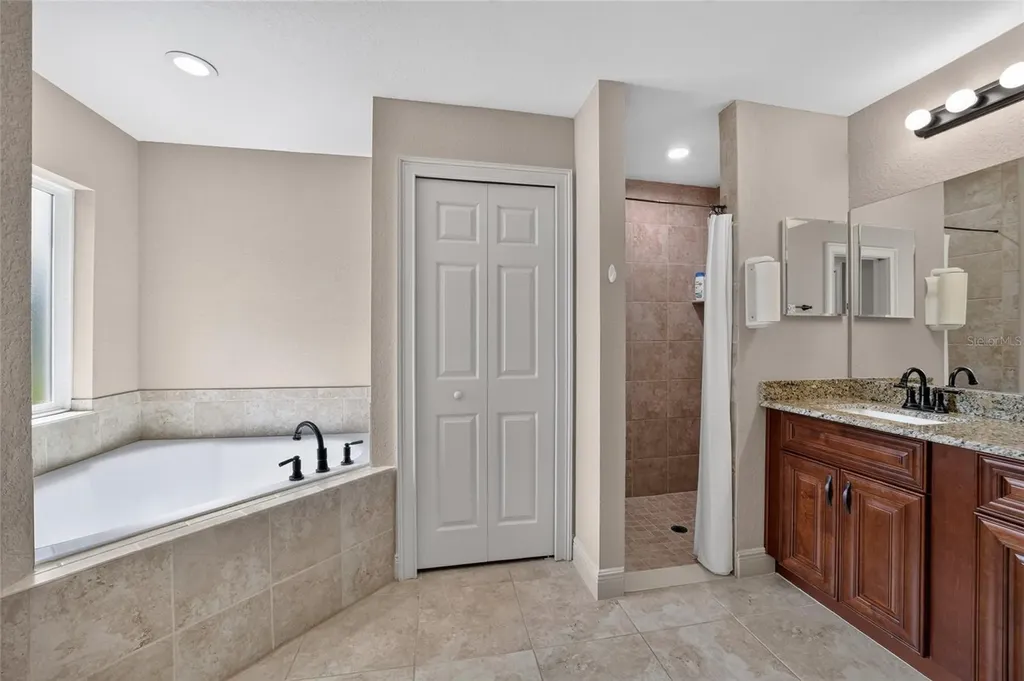 22081 SW Pine Bluffs Road Dunnellon FL 34431