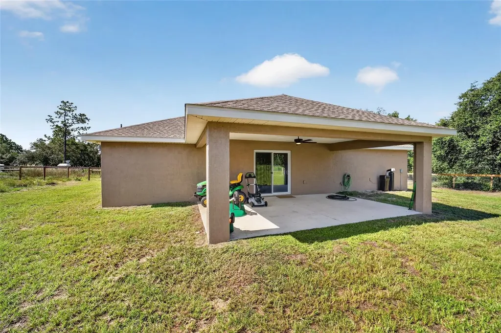 22081 SW Pine Bluffs Road Dunnellon FL 34431