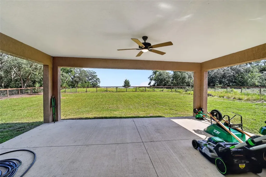 22081 SW Pine Bluffs Road Dunnellon FL 34431