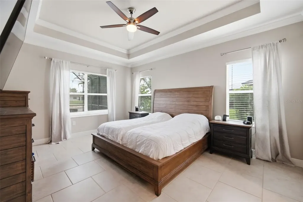 11432 Drifting Leaf Drive Riverview FL 33579
