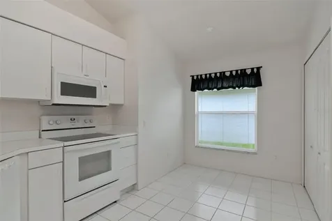8512 Heyward Road Tampa FL 33635